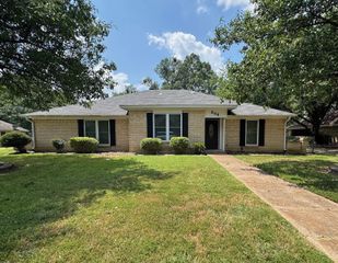 860 40th Street SE, Paris, TX 75462