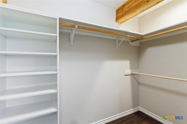 53 Tina’s Trail, Martindale, TX 78655