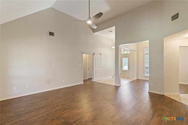 53 Tina’s Trail, Martindale, TX 78655