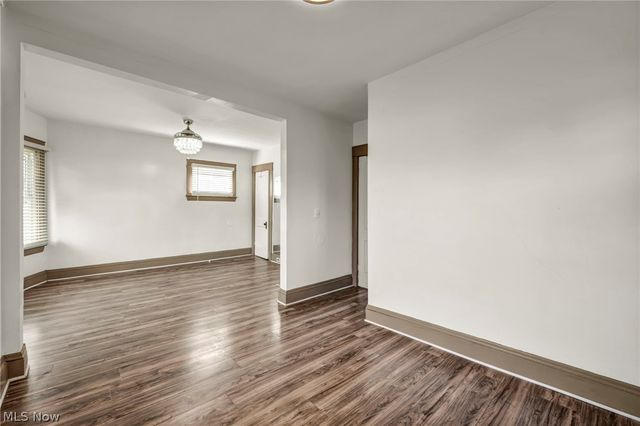 12015 Osceola Avenue, Cleveland, OH 44108
