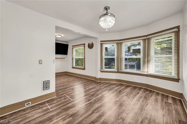 12015 Osceola Avenue, Cleveland, OH 44108