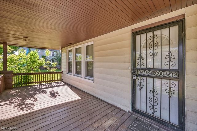12015 Osceola Avenue, Cleveland, OH 44108