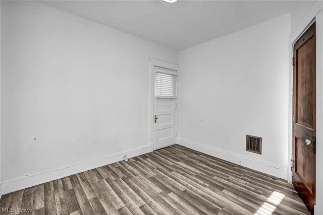 12015 Osceola Avenue, Cleveland, OH 44108