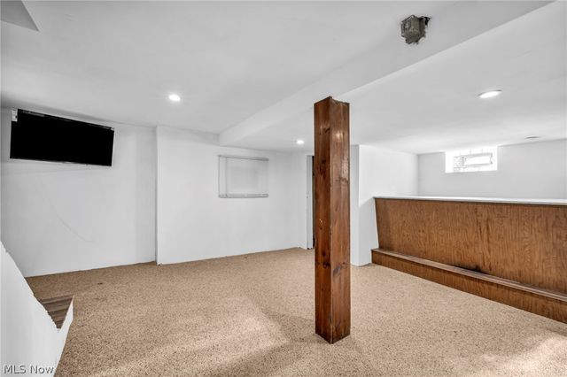 12015 Osceola Avenue, Cleveland, OH 44108