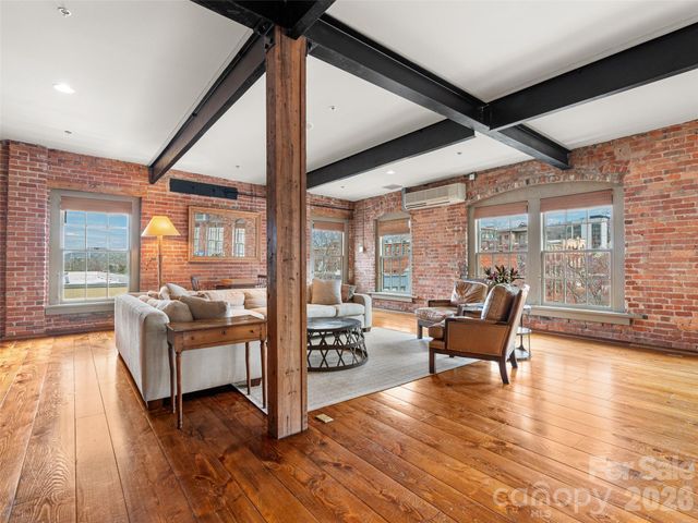 23 Rankin Avenue 302, Asheville, NC 28801