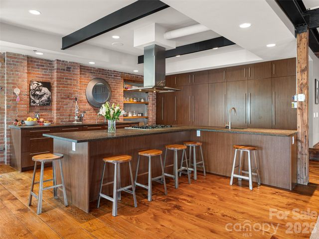 23 Rankin Avenue 302, Asheville, NC 28801