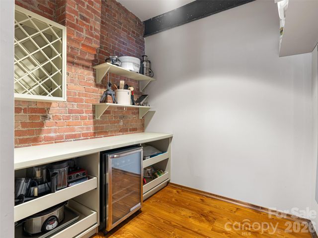 23 Rankin Avenue 302, Asheville, NC 28801