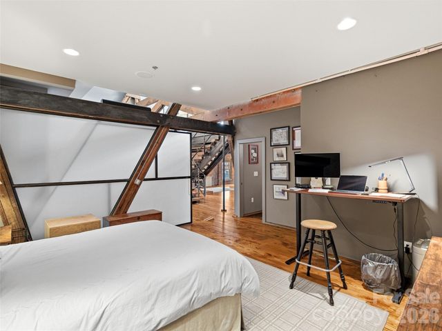 23 Rankin Avenue 302, Asheville, NC 28801