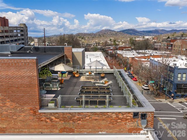 23 Rankin Avenue 302, Asheville, NC 28801