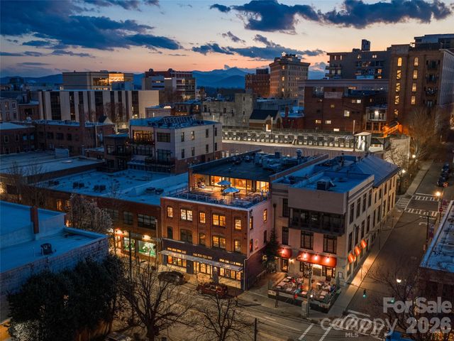 23 Rankin Avenue 302, Asheville, NC 28801