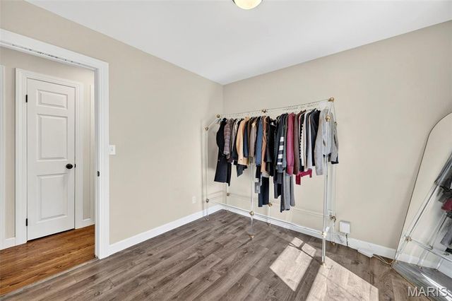 5749 Lost Brook Court, St Louis, MO 63129