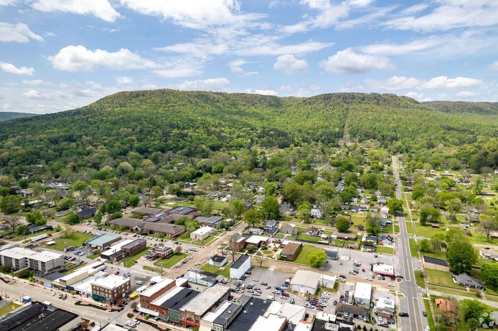 08 S Pittsburg Mountain Road 08, South Pittsburg, TN 37380