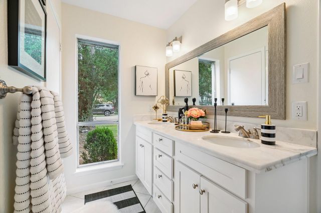 1924 Nursery Road, The Woodlands, TX 77380