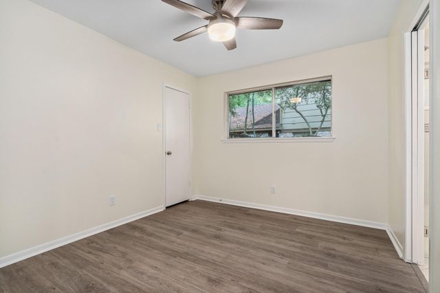 1924 Nursery Road, The Woodlands, TX 77380