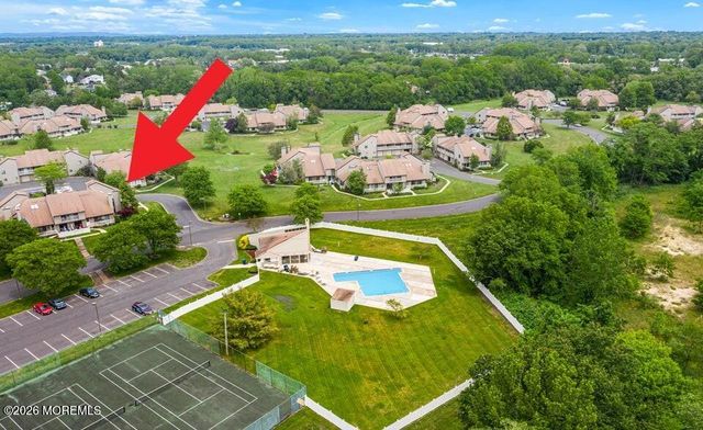 1 Cotswold Circle 801, Ocean Twp, NJ 07712
