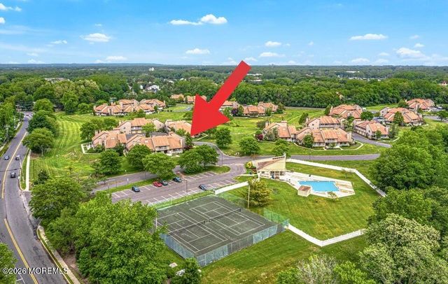 1 Cotswold Circle 801, Ocean Twp, NJ 07712