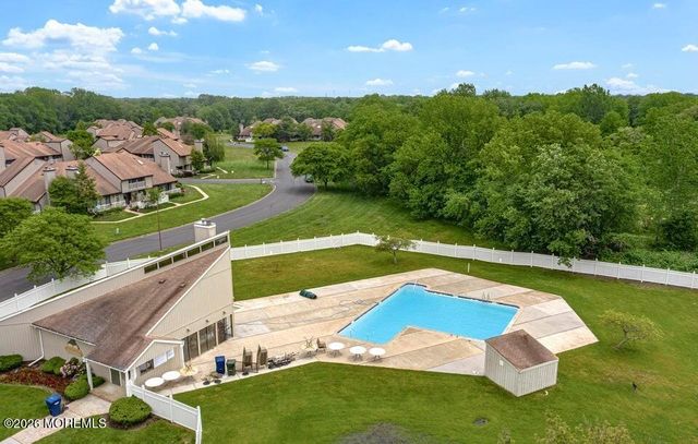 1 Cotswold Circle 801, Ocean Twp, NJ 07712