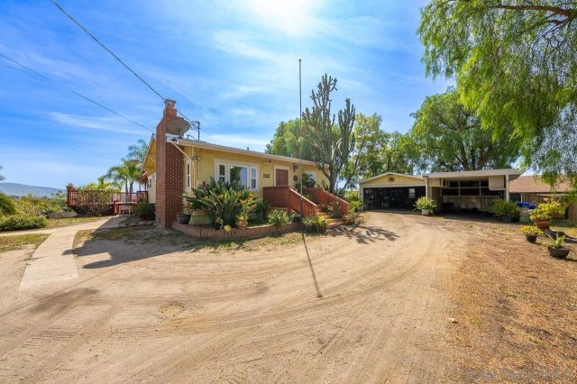 2332 Golden Avenue, Lemon Grove, CA 91945