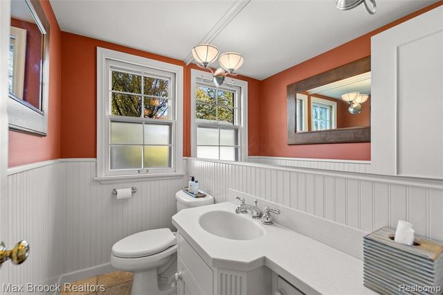 1882 Melbourne Street, Birmingham, MI 48009