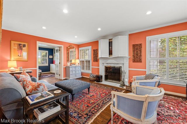 1882 Melbourne Street, Birmingham, MI 48009