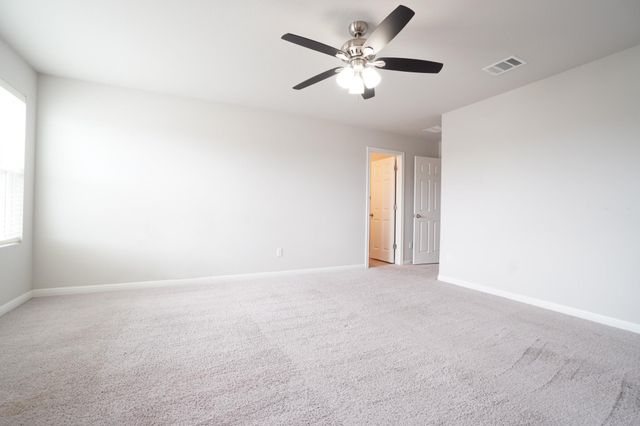 104 HIGH MESA DR, Georgetown, TX 78628