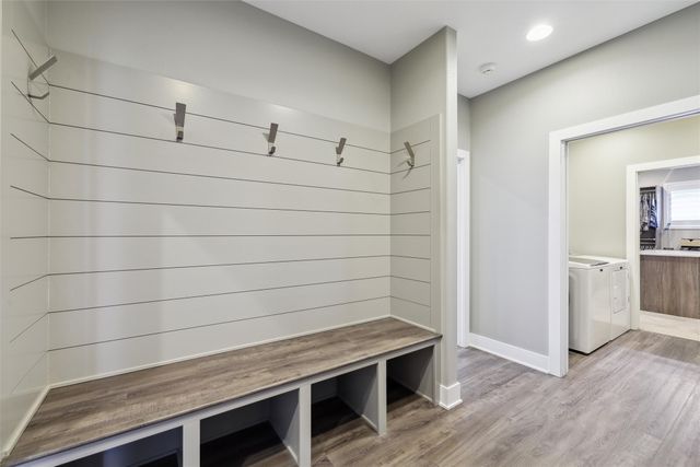 9154 Moonseed Court, West Des Moines, IA 50266