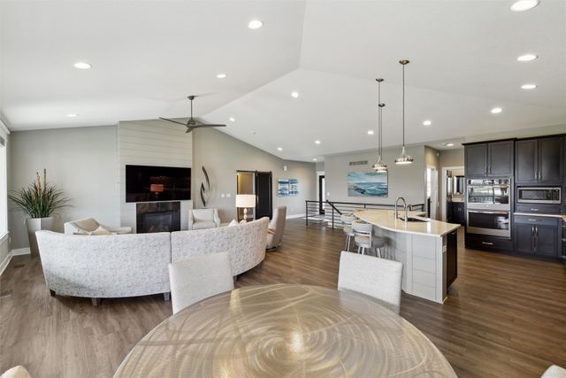 9154 Moonseed Court, West Des Moines, IA 50266