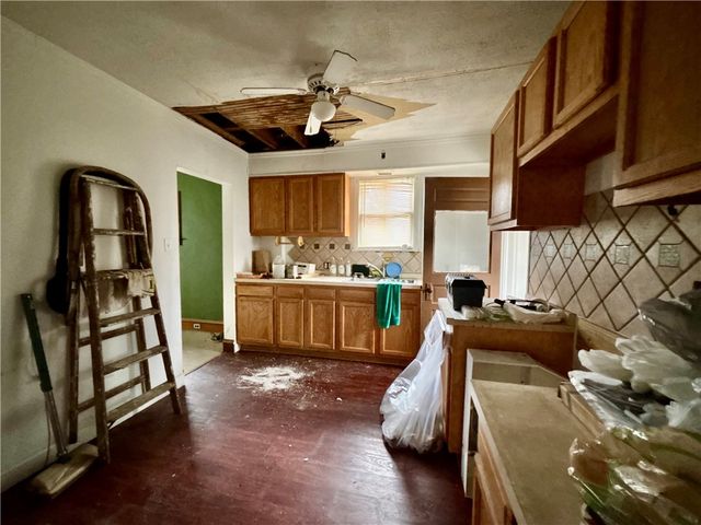 1858 Davis Street, Elmira City, NY 14901