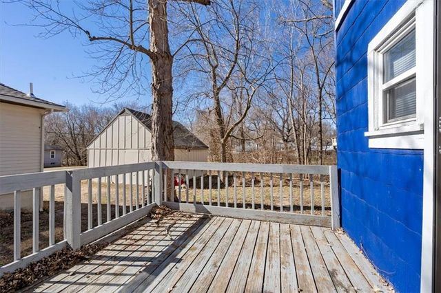 724 S Grand Avenue, Independence, MO 64052