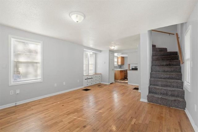 724 S Grand Avenue, Independence, MO 64052