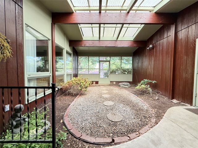 3509 Caulder Avenue, Des Moines, IA 50321