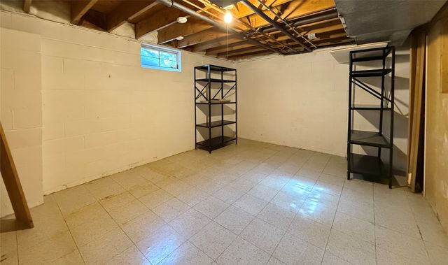 3509 Caulder Avenue, Des Moines, IA 50321