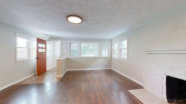 46 Circle Rd, Malden, MA 02148
