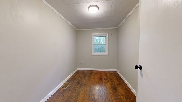 46 Circle Rd, Malden, MA 02148