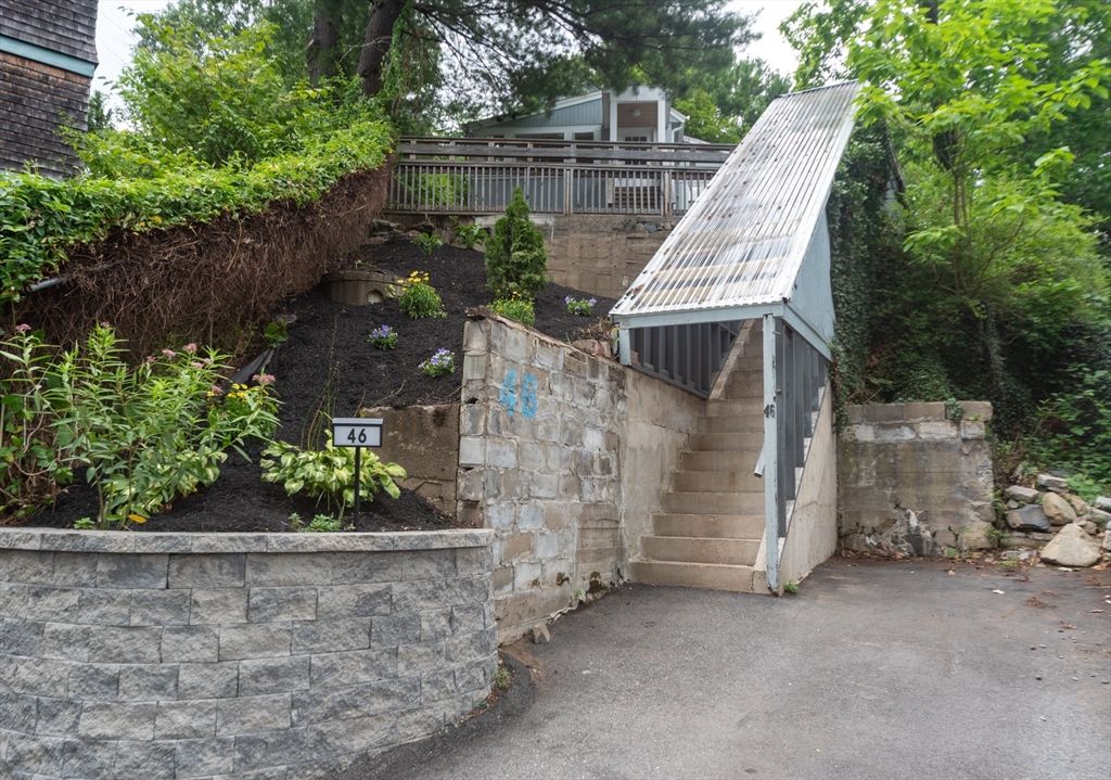 46 Circle Rd, Malden, MA 02148
