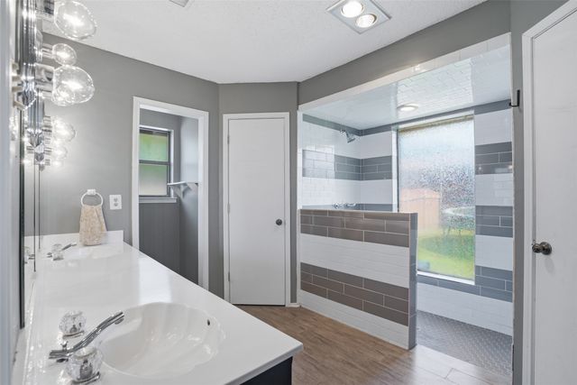 7005 Sao Paulo Court, North Richland Hills, TX 76180