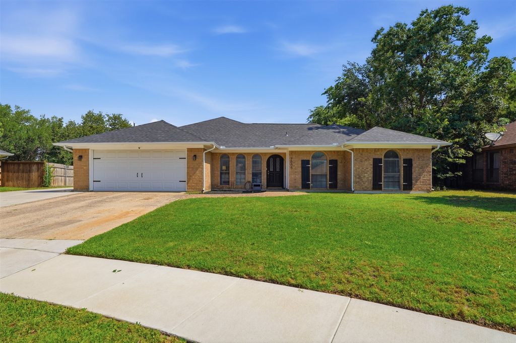 7005 Sao Paulo Court, North Richland Hills, TX 76180