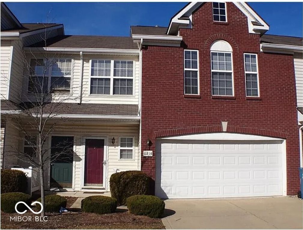 6214 Bishops Pond Lane N, Indianapolis, IN 46268