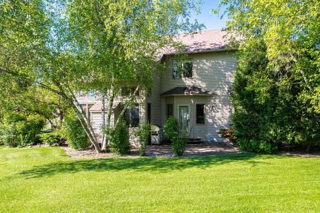 1287 Schooner Way, Woodbury, MN 55125