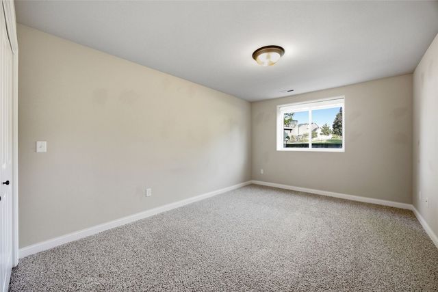 19 Eversull Lane, Iowa City, IA 52245
