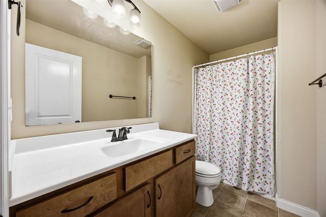 19 Eversull Lane, Iowa City, IA 52245