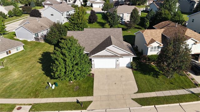 19 Eversull Lane, Iowa City, IA 52245