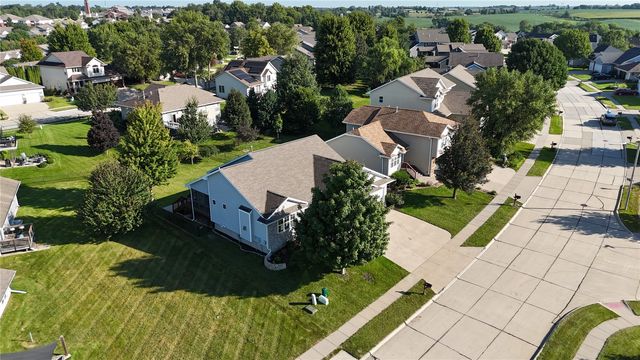 19 Eversull Lane, Iowa City, IA 52245