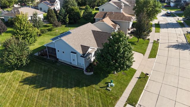 19 Eversull Lane, Iowa City, IA 52245