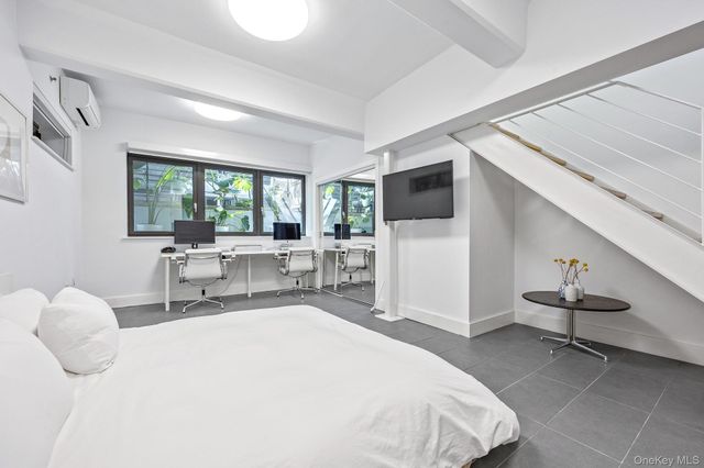 242 S 1st Street, Brooklyn, NY 11211