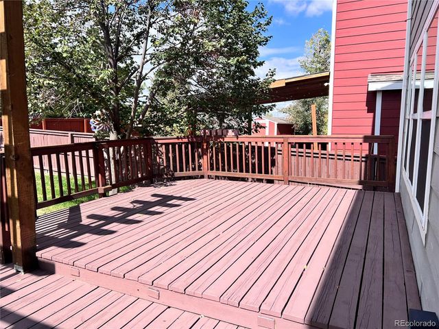 9745 Gatesbury Circle, Littleton, CO 80126
