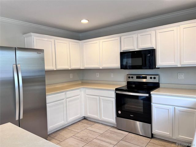 9745 Gatesbury Circle, Littleton, CO 80126