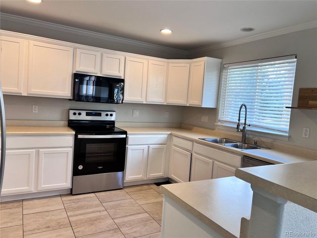 9745 Gatesbury Circle, Littleton, CO 80126