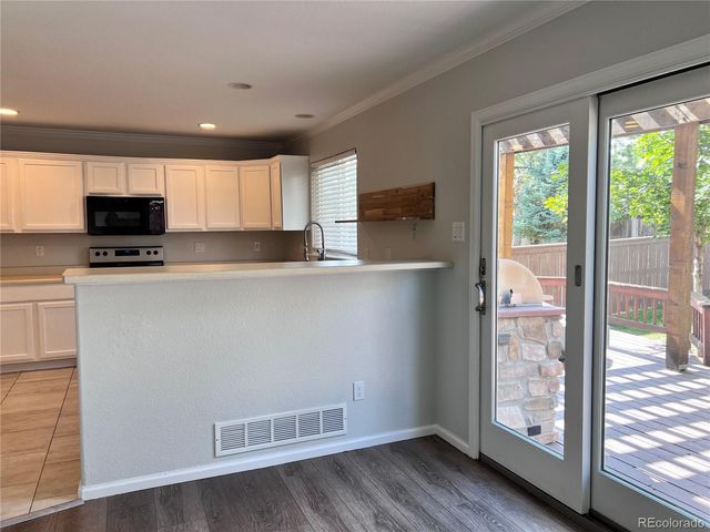 9745 Gatesbury Circle, Littleton, CO 80126
