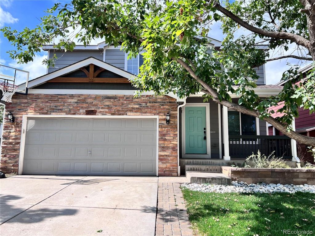 9745 Gatesbury Circle, Littleton, CO 80126
